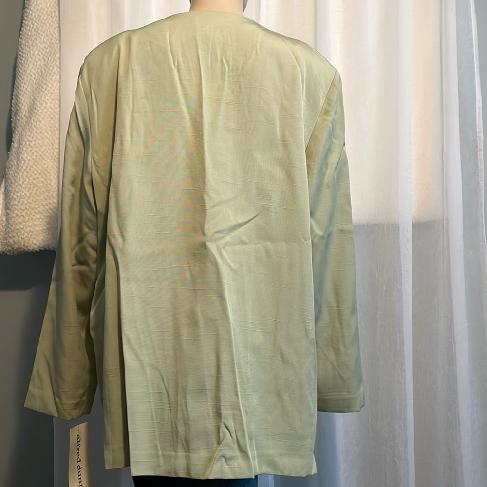 Alfred Dunner Women NWT Green Blazer Size 18 two front pockets as gold buttons! - Picture 4 of 8
